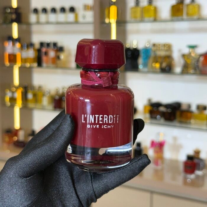 Linterdit givenchy