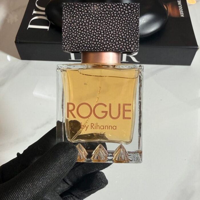 ROUGE BY RIHANNA -50ML