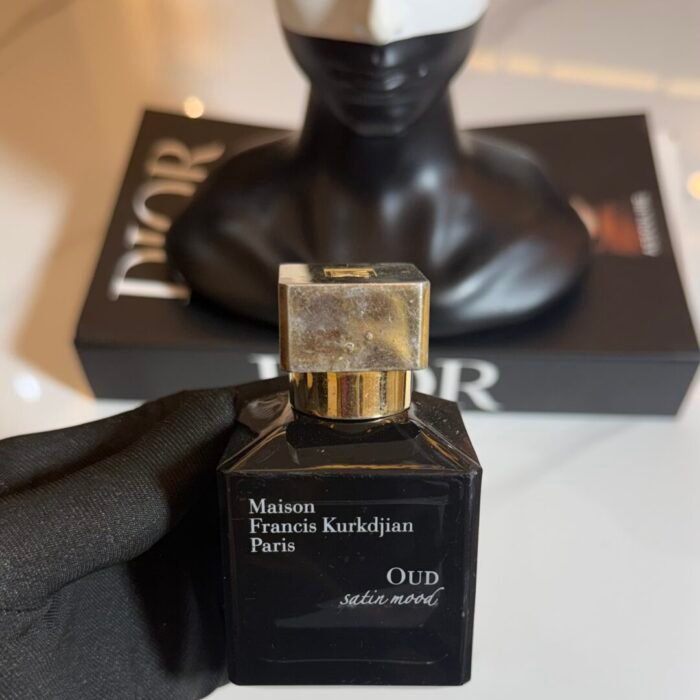MFK OUD SATIN MOOD -70ML
