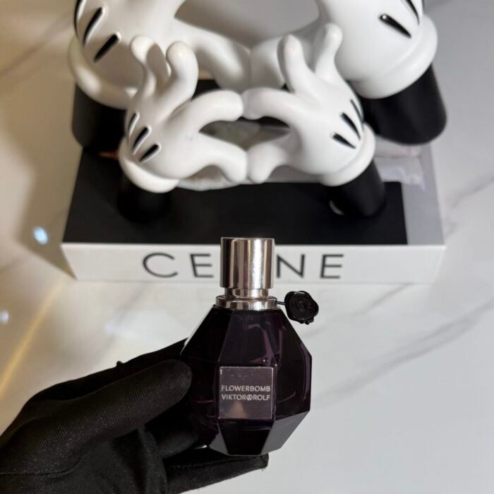 VIKTOR&ROLF FLOWERBOMB MIDNIGHT -50ML