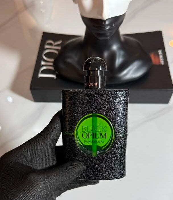 BLACK OPIUM LLLICIT GREEN -75ML